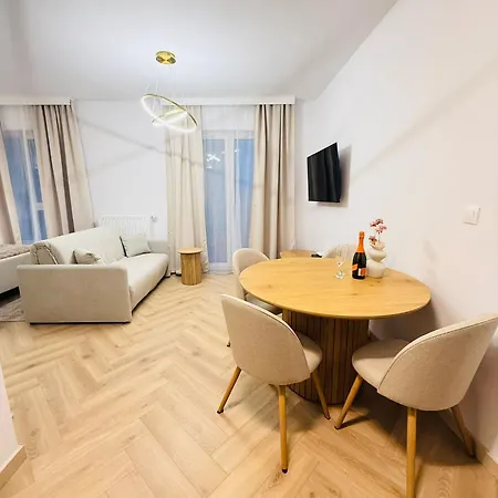 Urzecze Krolowej Jadwigi Апартаменти